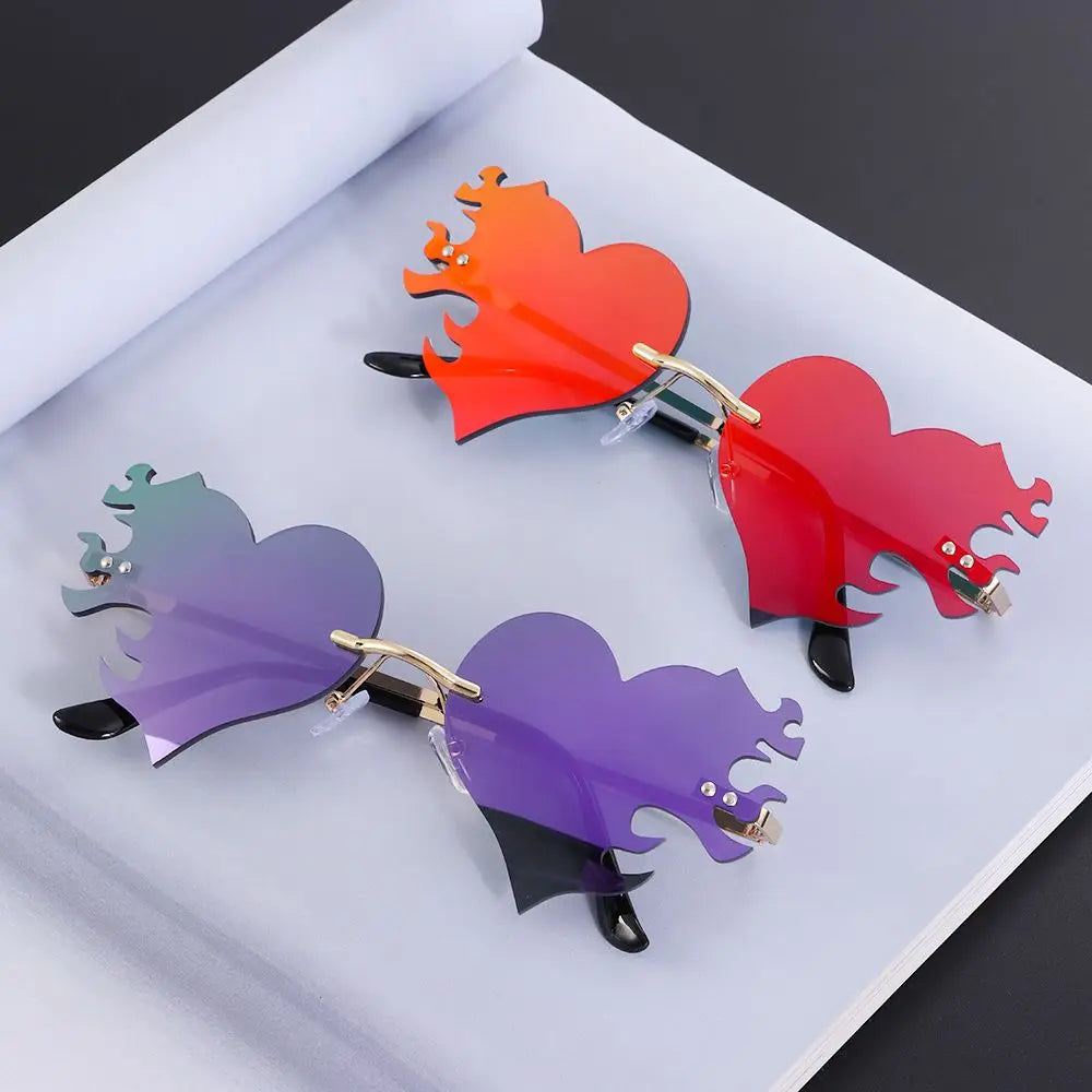 Heart Flame Sunglasses "Burning Heart"